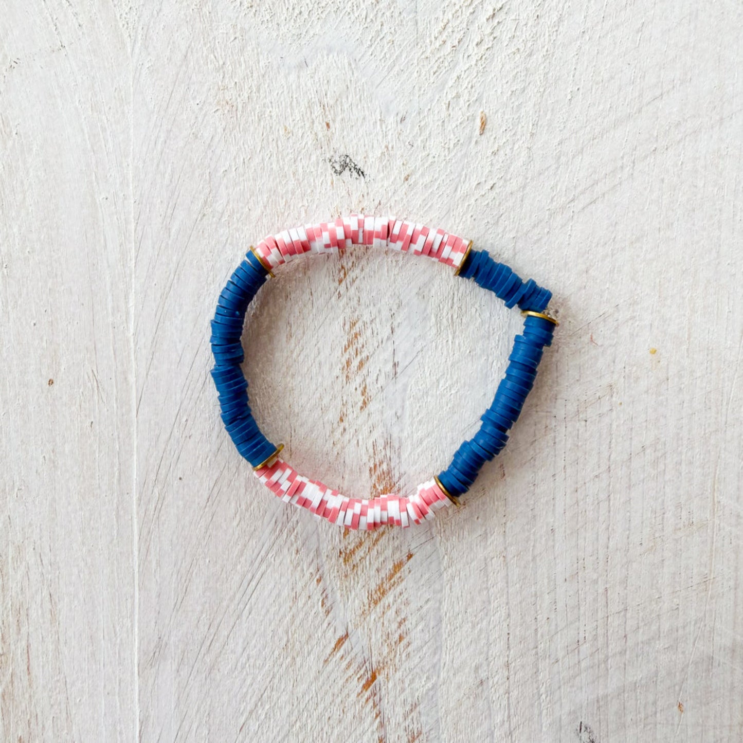 Bracelet with blue and pink beads